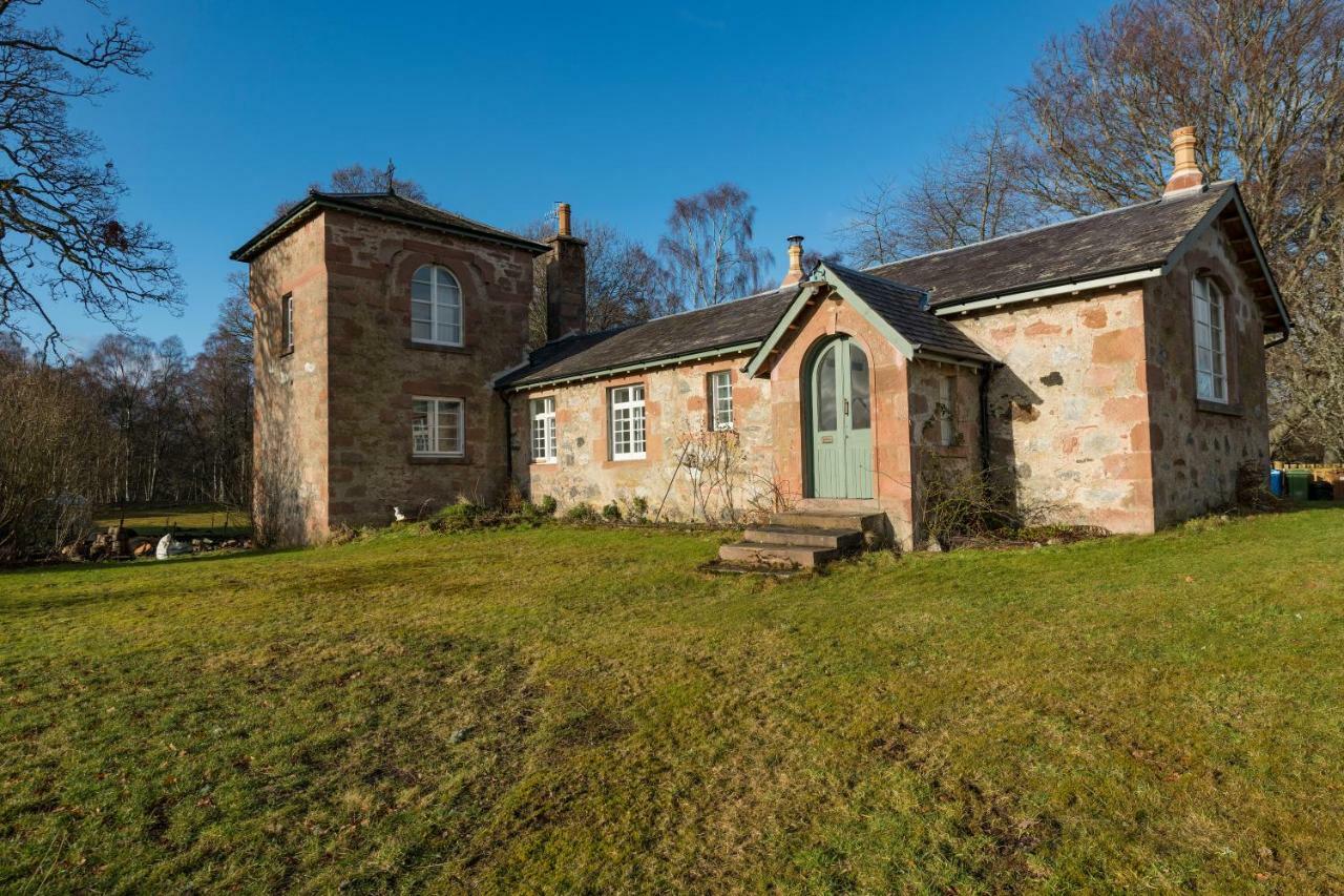 Evelix, The Old School House Villa Muir of Ord Eksteriør bilde