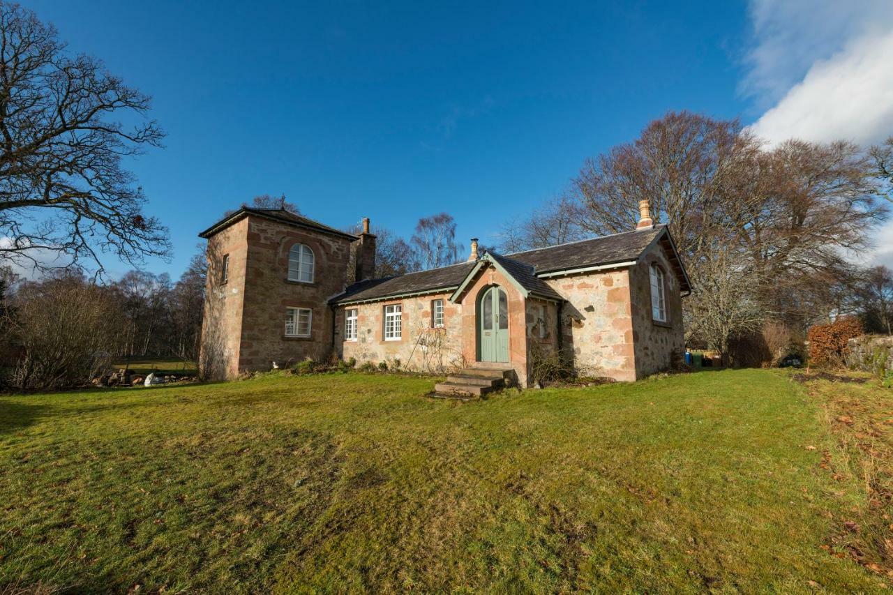 Evelix, The Old School House Villa Muir of Ord Eksteriør bilde